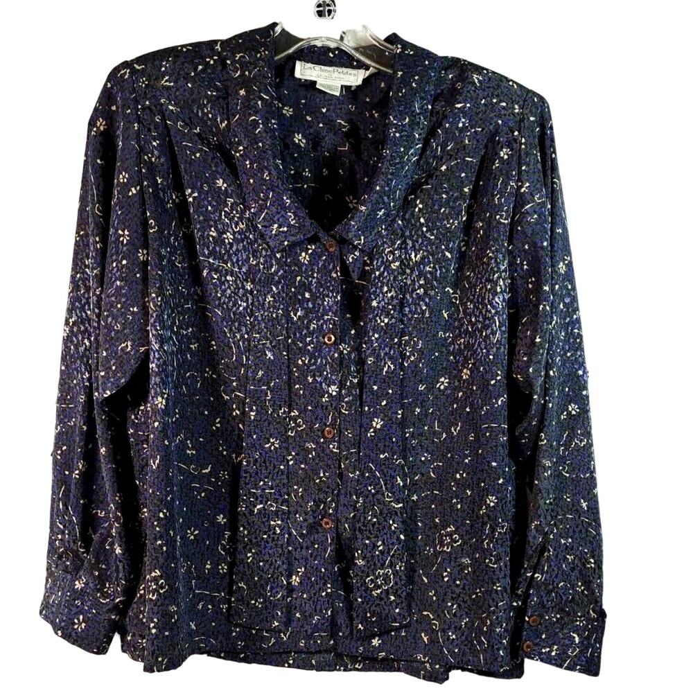 La Chine Blouse Womens Vintage 1980s Size 2P Blue Floral Petite made Hong Kong